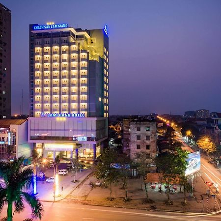 Lam Giang Hotel Vinh Bagian luar foto